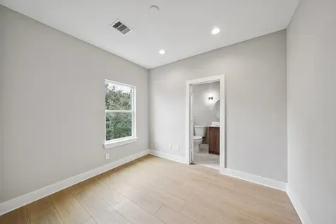2221 Marnel Road D Houston TX 77055