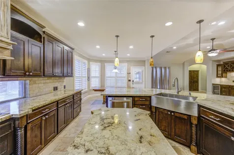 11826 Canyon Mills Drive Houston TX 77095