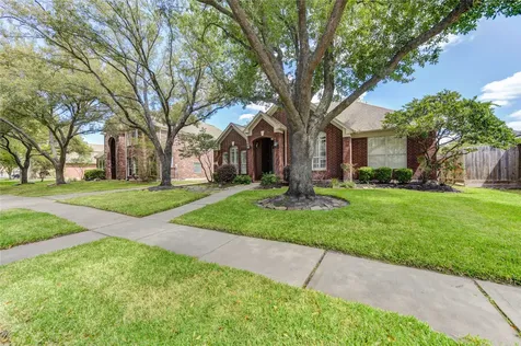 11826 Canyon Mills Drive Houston TX 77095
