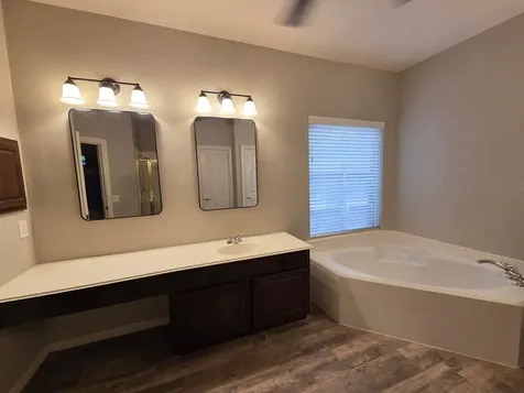 11826 Canyon Mills Drive Houston TX 77095