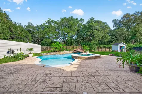 461 County Road 174 Wharton TX 77488