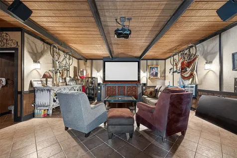 461 County Road 174 Wharton TX 77488