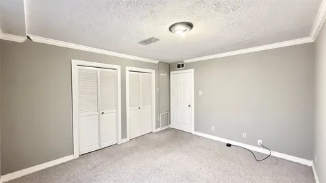 2016 Main Street 1113 Houston TX 77002