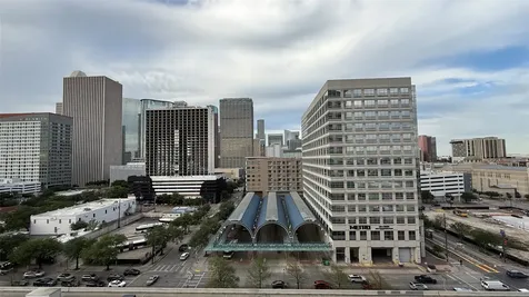 2016 Main Street 1113 Houston TX 77002