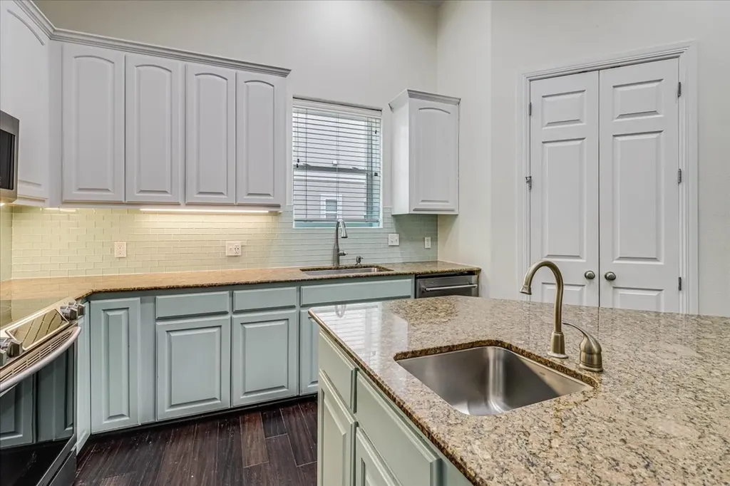 14910 Leeward Drive 304 Corpus Christi TX 78418