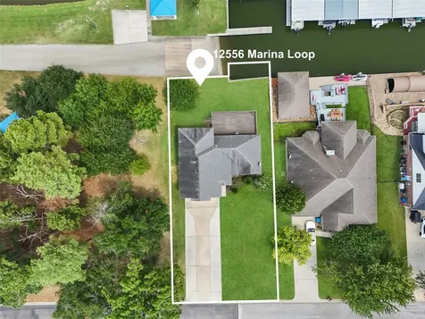 12556 Marina Loop Willis TX 77318