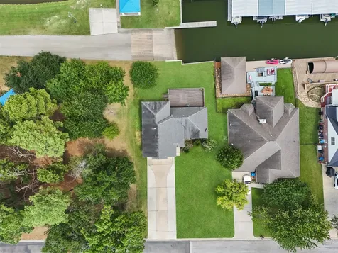 12556 Marina Loop Willis TX 77318