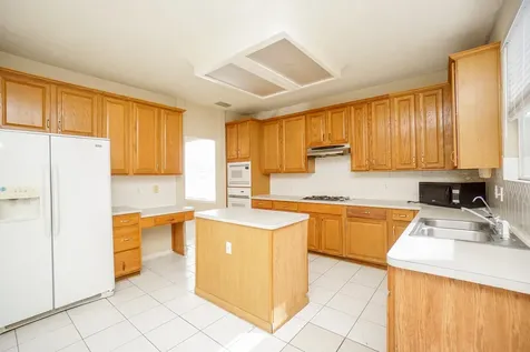 822 Hyacinth Missouri City TX 77459