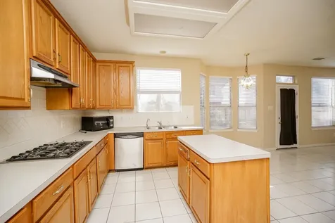 822 Hyacinth Missouri City TX 77459