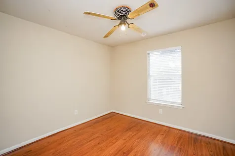 822 Hyacinth Missouri City TX 77459