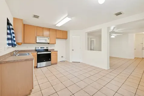 10426 Briar Patch Street Baytown TX 77523