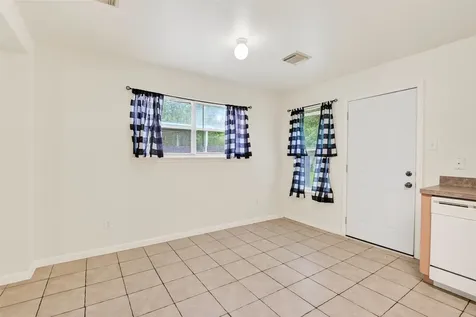 10426 Briar Patch Street Baytown TX 77523