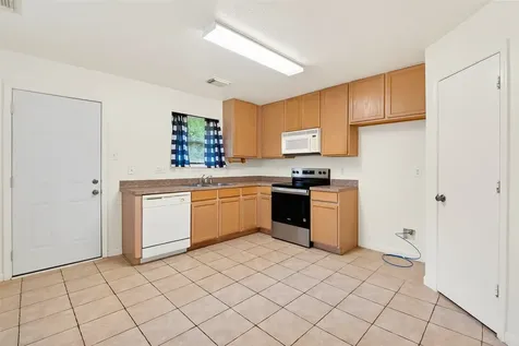 10426 Briar Patch Street Baytown TX 77523