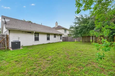 10426 Briar Patch Street Baytown TX 77523