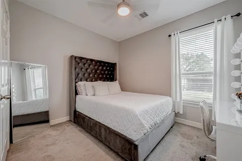 709 Coen Road Rosharon TX 77583