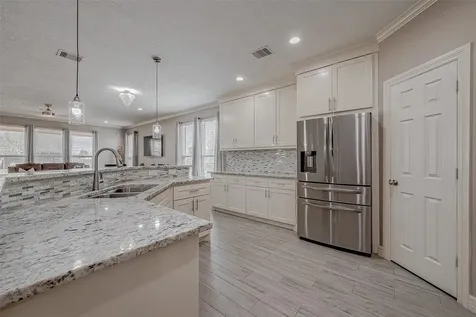 709 Coen Road Rosharon TX 77583