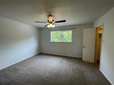 2 A Thunderbird Panorama Village TX 77304