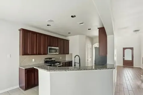 2518 Holly Laurel Manor Conroe TX 77304