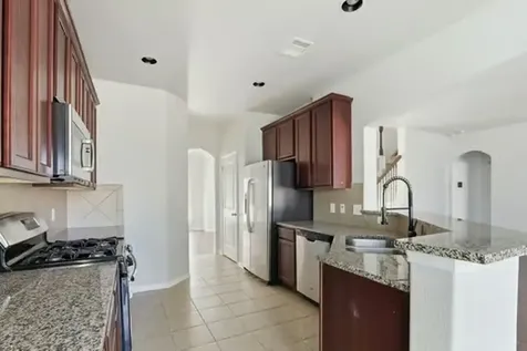 2518 Holly Laurel Manor Conroe TX 77304