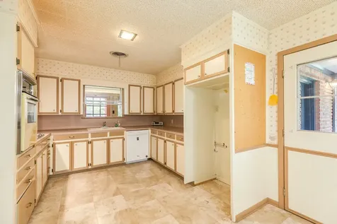 706 Brockman Street Sweeny TX 77480