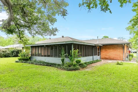 706 Brockman Street Sweeny TX 77480