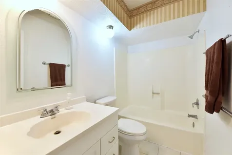 10214 Trade Winds Drive Houston TX 77086