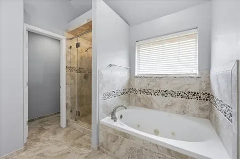 2406 Golden Oak Drive Orange TX 77632