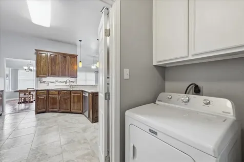 2406 Golden Oak Drive Orange TX 77632
