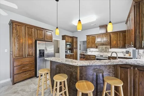 2406 Golden Oak Drive Orange TX 77632