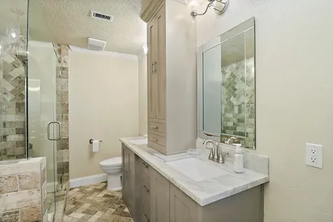 15151 Lakeview Drive Beach City TX 77523