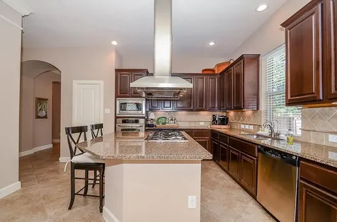 703 Hollington Way Sugar Land TX 77479