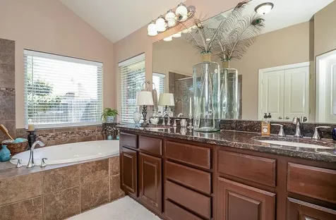 703 Hollington Way Sugar Land TX 77479