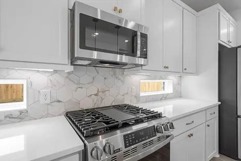 1302 Shaded Rock Drive Missouri City TX 77459