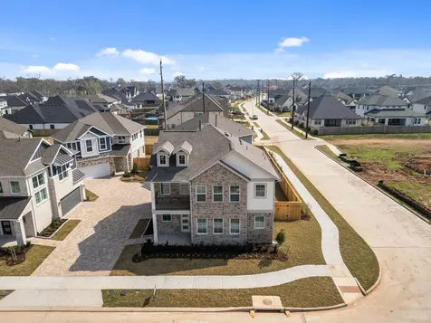 1302 Shaded Rock Drive Missouri City TX 77459