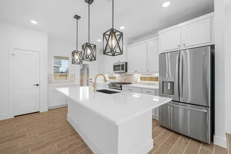 1302 Shaded Rock Drive Missouri City TX 77459