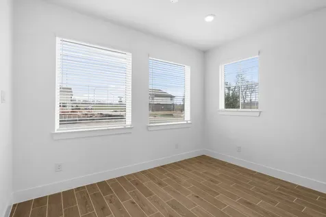 1302 Shaded Rock Drive Missouri City TX 77459