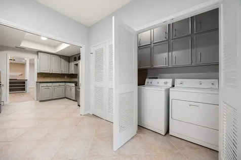 1746 S Gessner Road Houston TX 77063