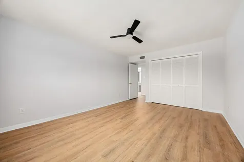 1746 S Gessner Road Houston TX 77063