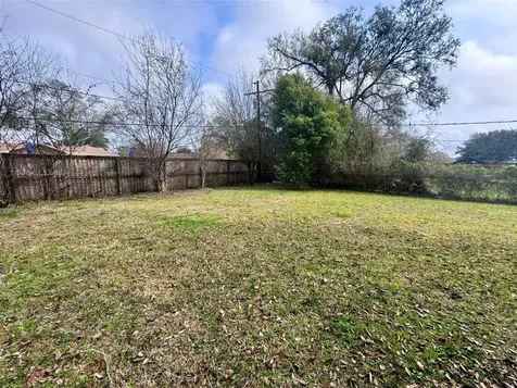 345 Rachal Avenue Bridge City TX 77611
