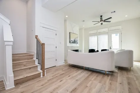 5609 Val Verde Street C Houston TX 77057