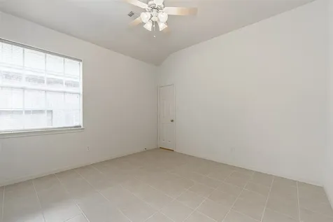 5211 High Glen Court Houston TX 77345