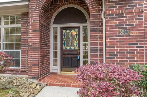 5211 High Glen Court Houston TX 77345