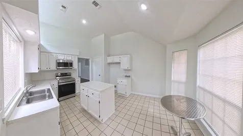 3 Rain Walk Court The Woodlands TX 77380