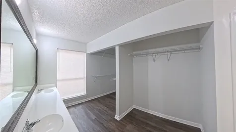 3 Rain Walk Court The Woodlands TX 77380