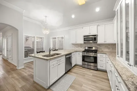4757 W Alabama Street Houston TX 77027