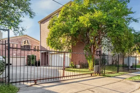 9710 Riddlewood Lane Houston TX 77025