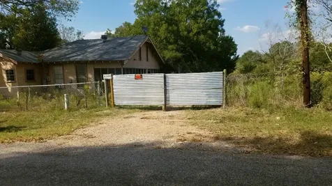 41640 Highway 6 N Highway Hempstead TX 77445