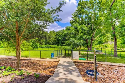 80 Sugarberry Circle Houston TX 77024