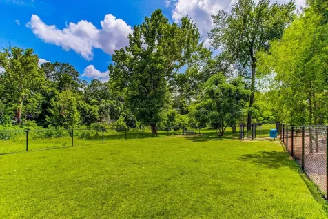 80 Sugarberry Circle Houston TX 77024