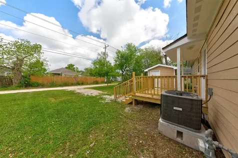 100 18th Avenue N Texas City TX 77590